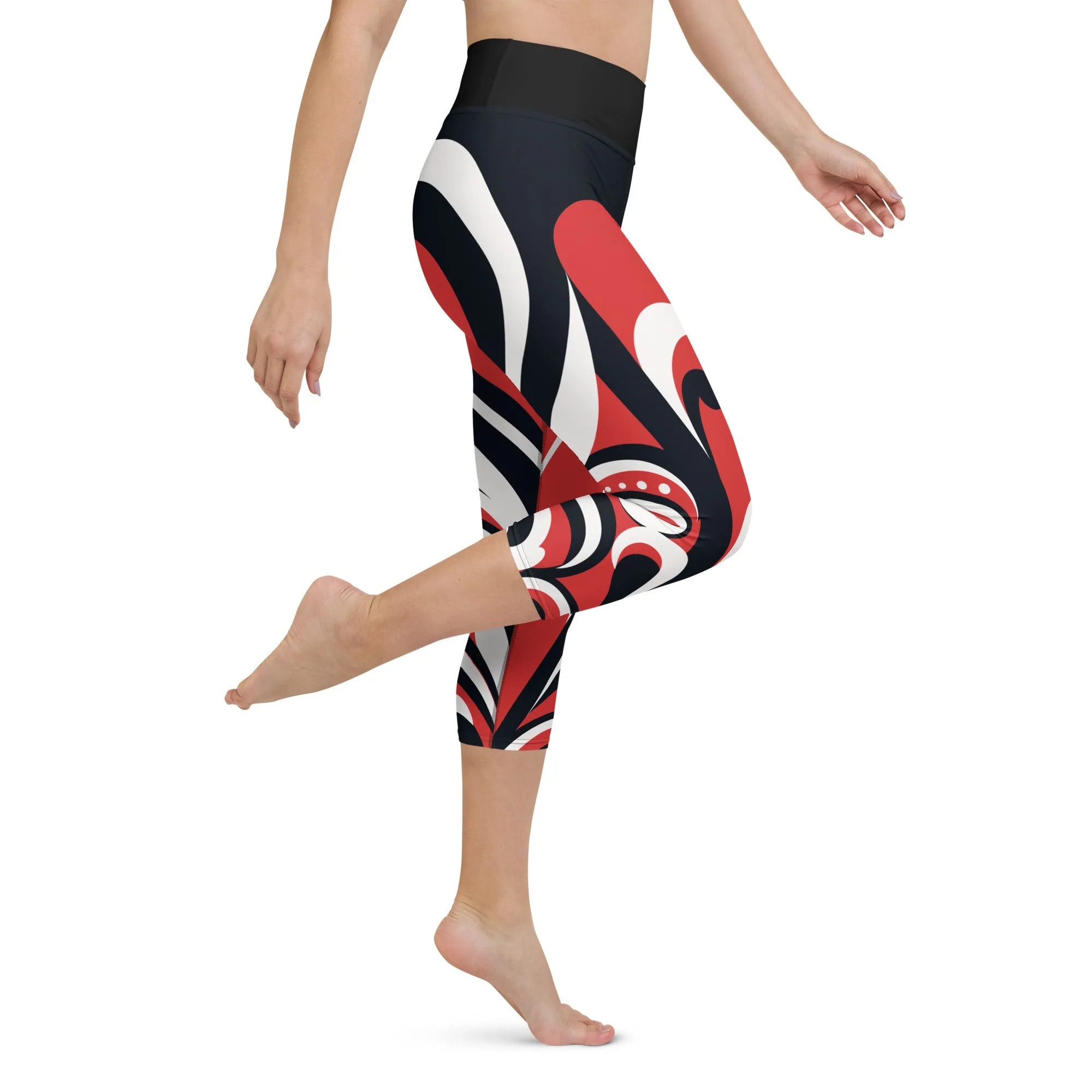 Swirl Heart Shaped Yoga Capris