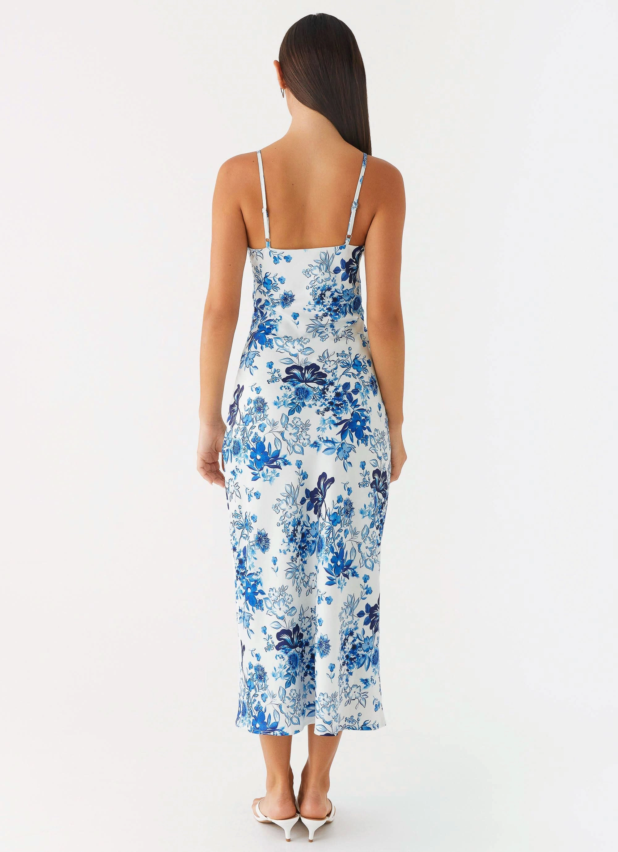 Effortless Pair Back-Pocket Take Chances Midi Dress - Serene Sky Floral