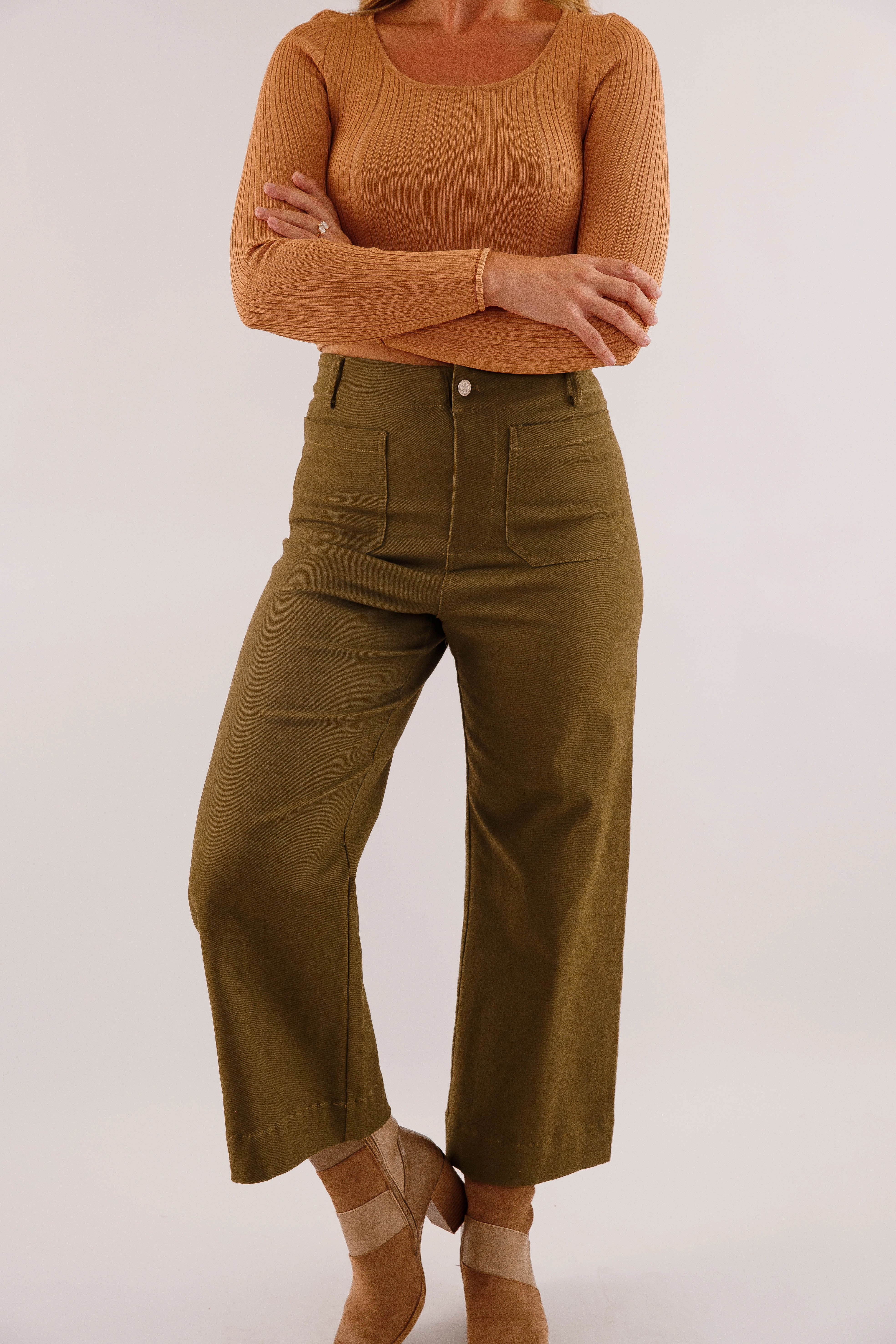 Simple Utility EcoFriendlyMaterials Taking A Pause Denim-Olive