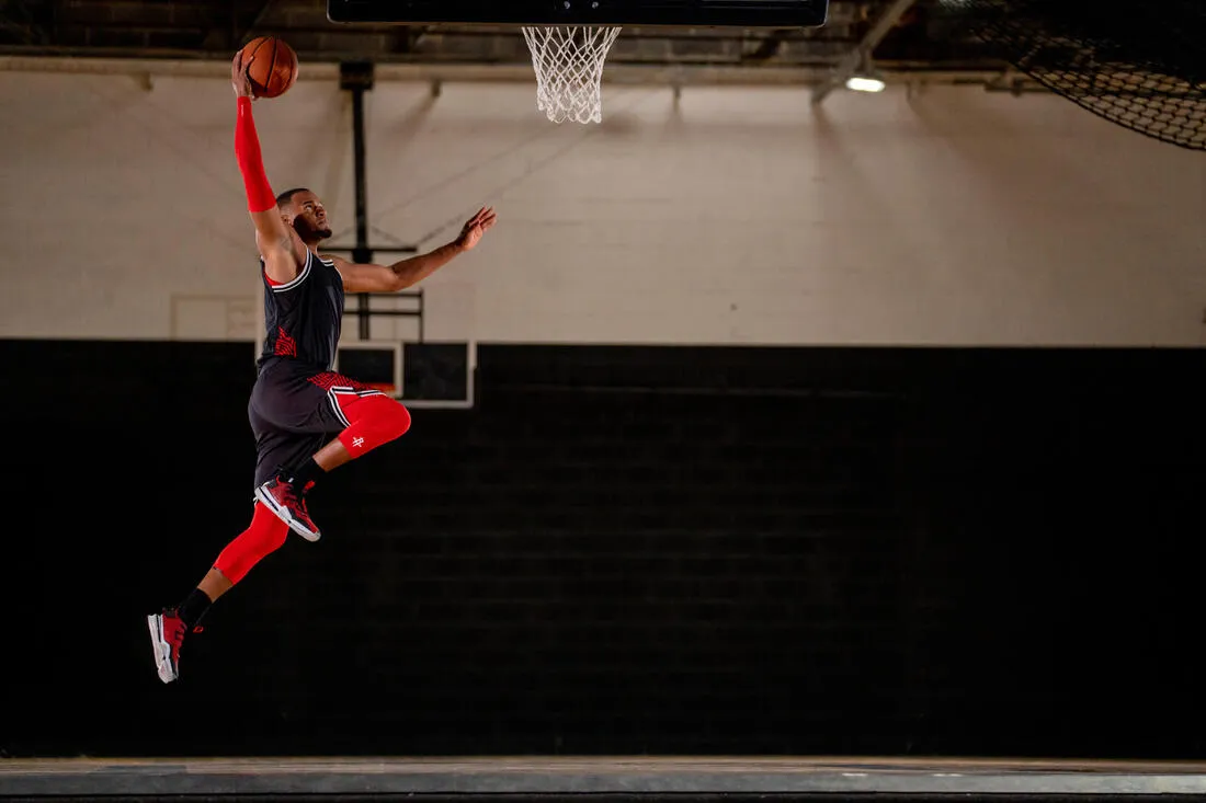 Tarmak x NBA Men's Basketball Base Layer - UT500