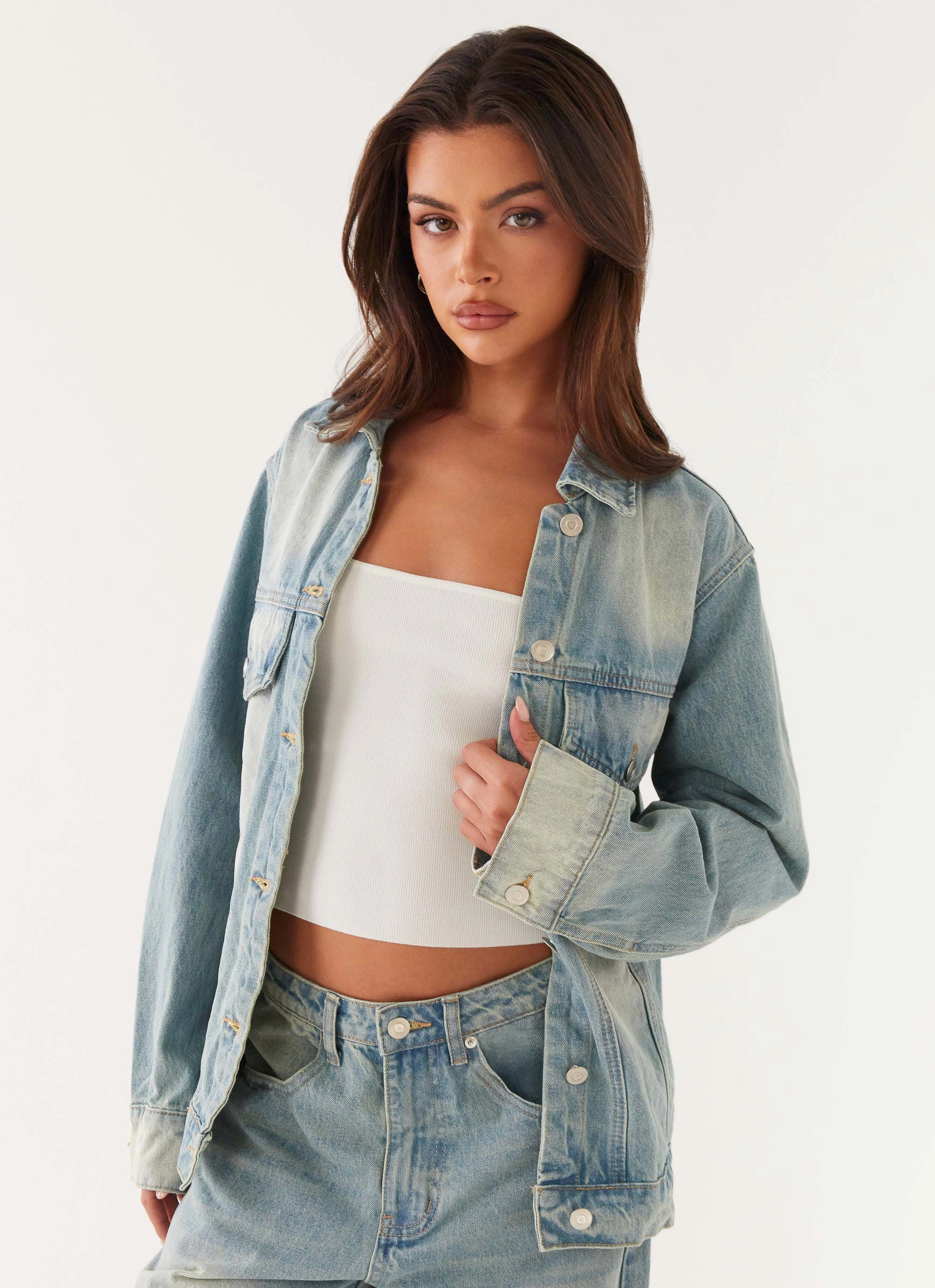 Maxwell Denim Jacket - Washed Blue Ergonomic Seams
