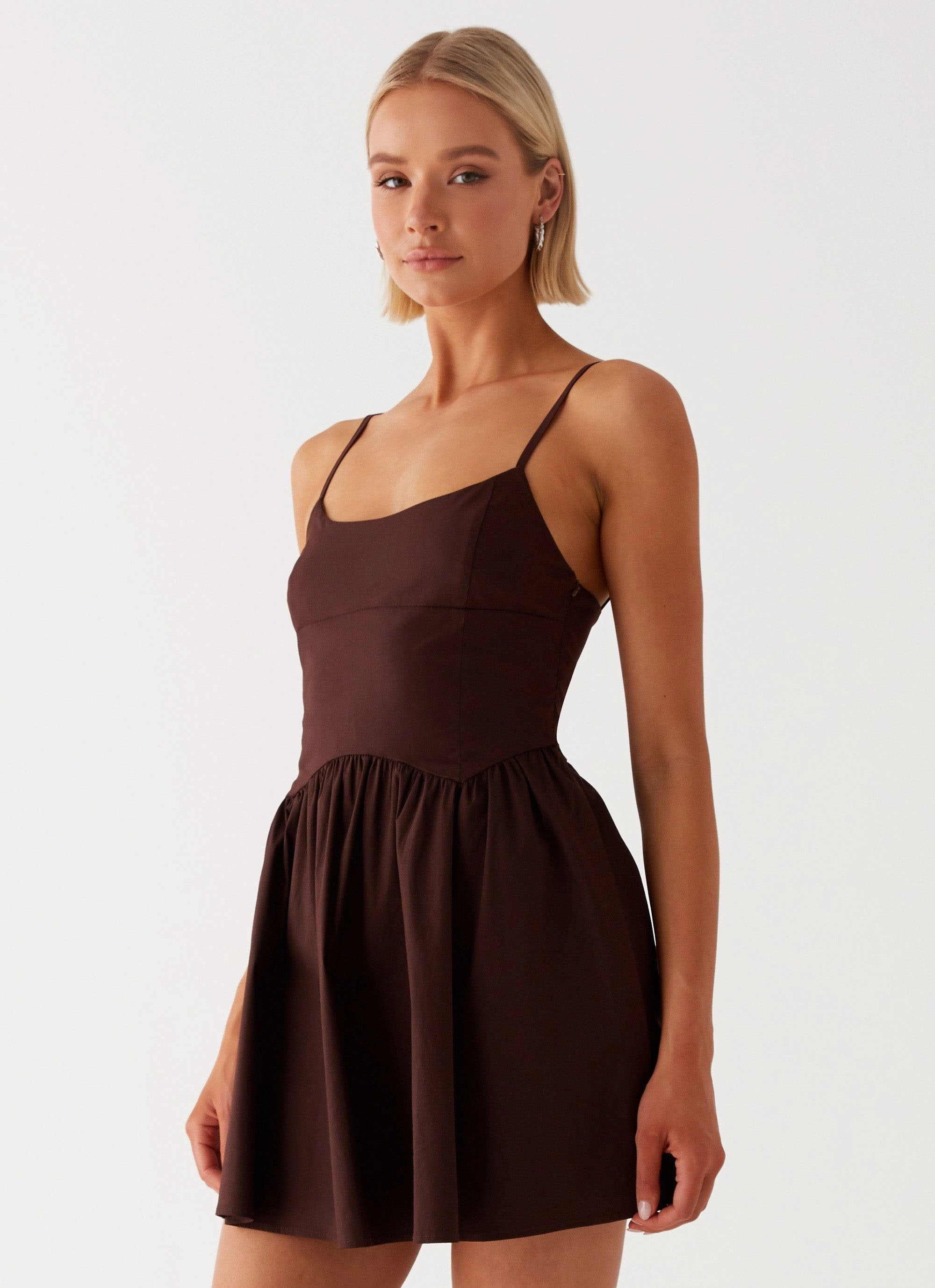 Chic Waistband Design Texture Mood Tesoro Mio Mini Dress - Chocolate