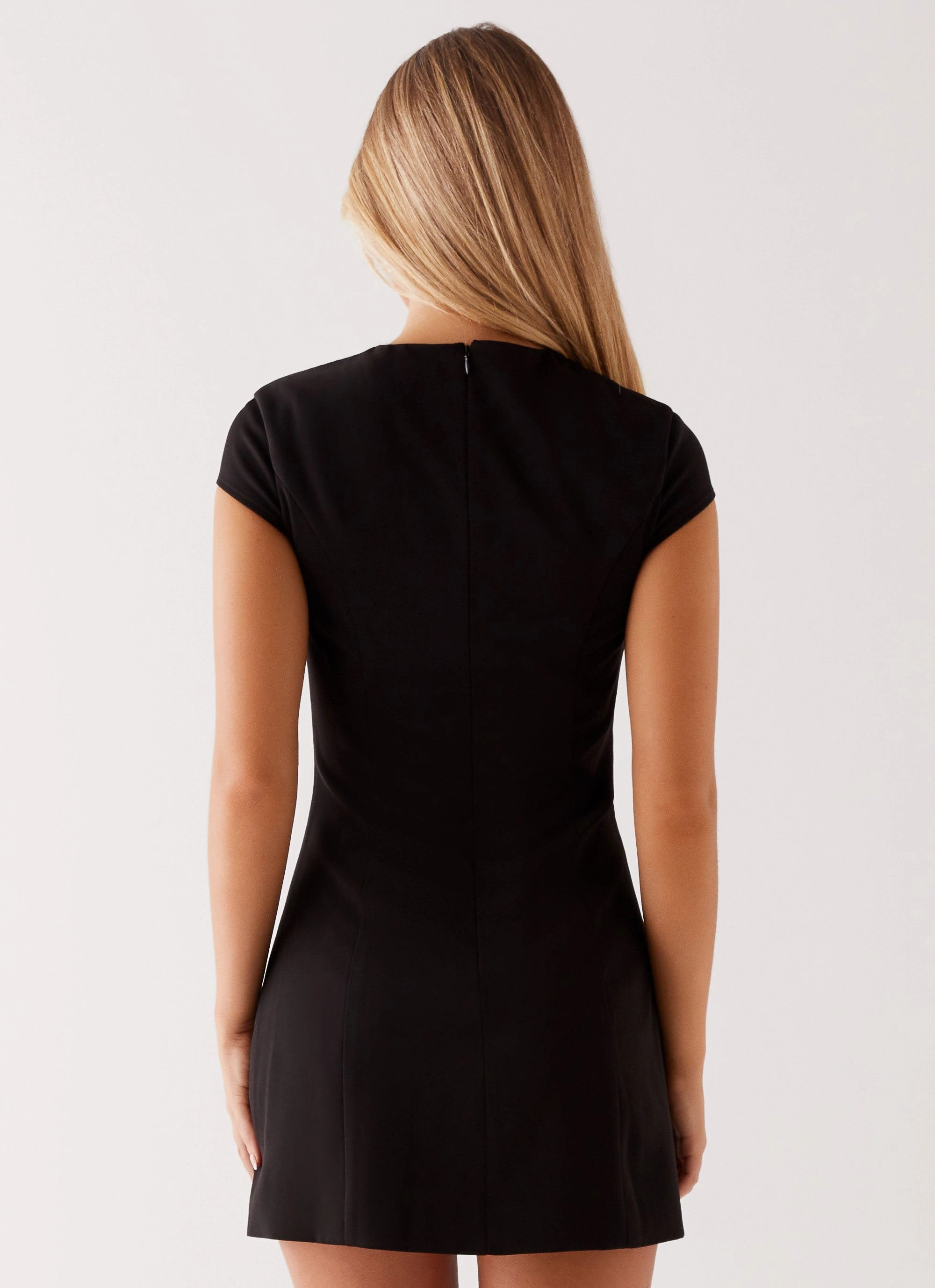 Flattering Waist Fit Interchangeable-Detail Tia Mini Dress - Black