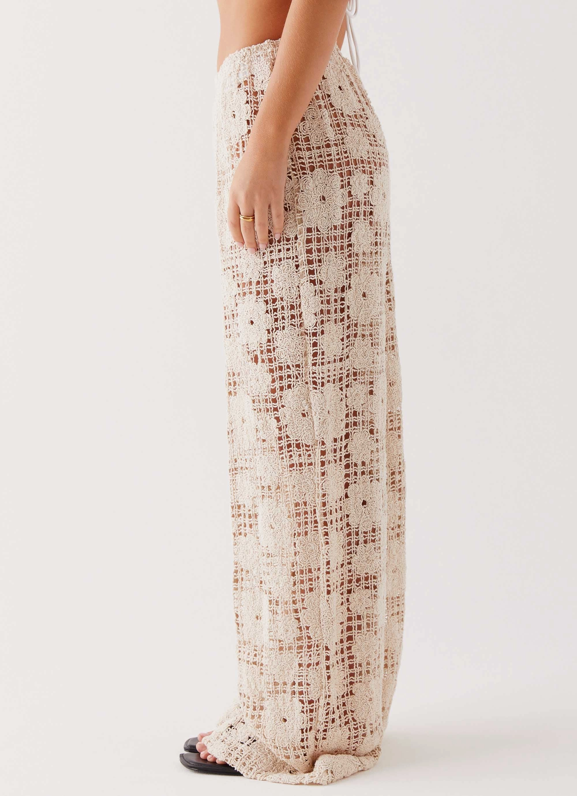 BreathableLining Move Friendly Shell Beach Crochet Pants - Ivory