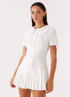 Floral Comfort High-waisted evening piece To Us Pleated Mini Dress - White