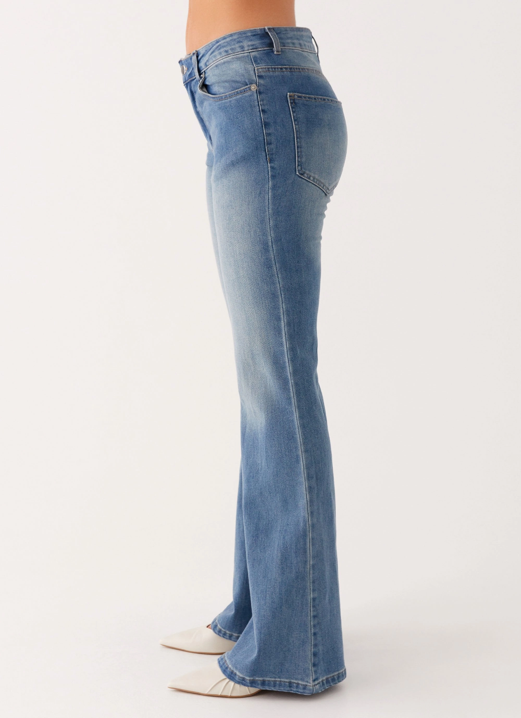 Flexible Waist Casual Performance Fit Tomi Bootleg Denim Jeans - Vintage Blue