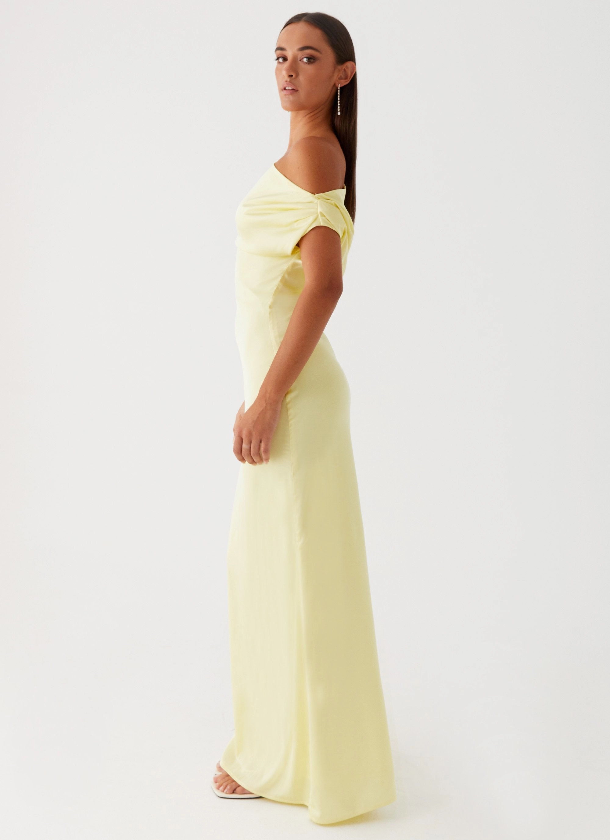 Soft Movement Street Style Heart Of Glass Satin Maxi Dress - Yellow