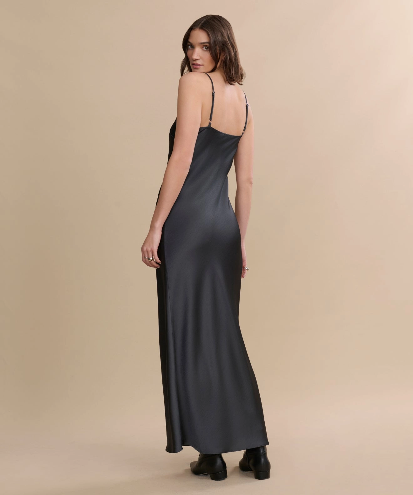 Cleo Slip Dress Elegant Cut Elegant knee-length dress