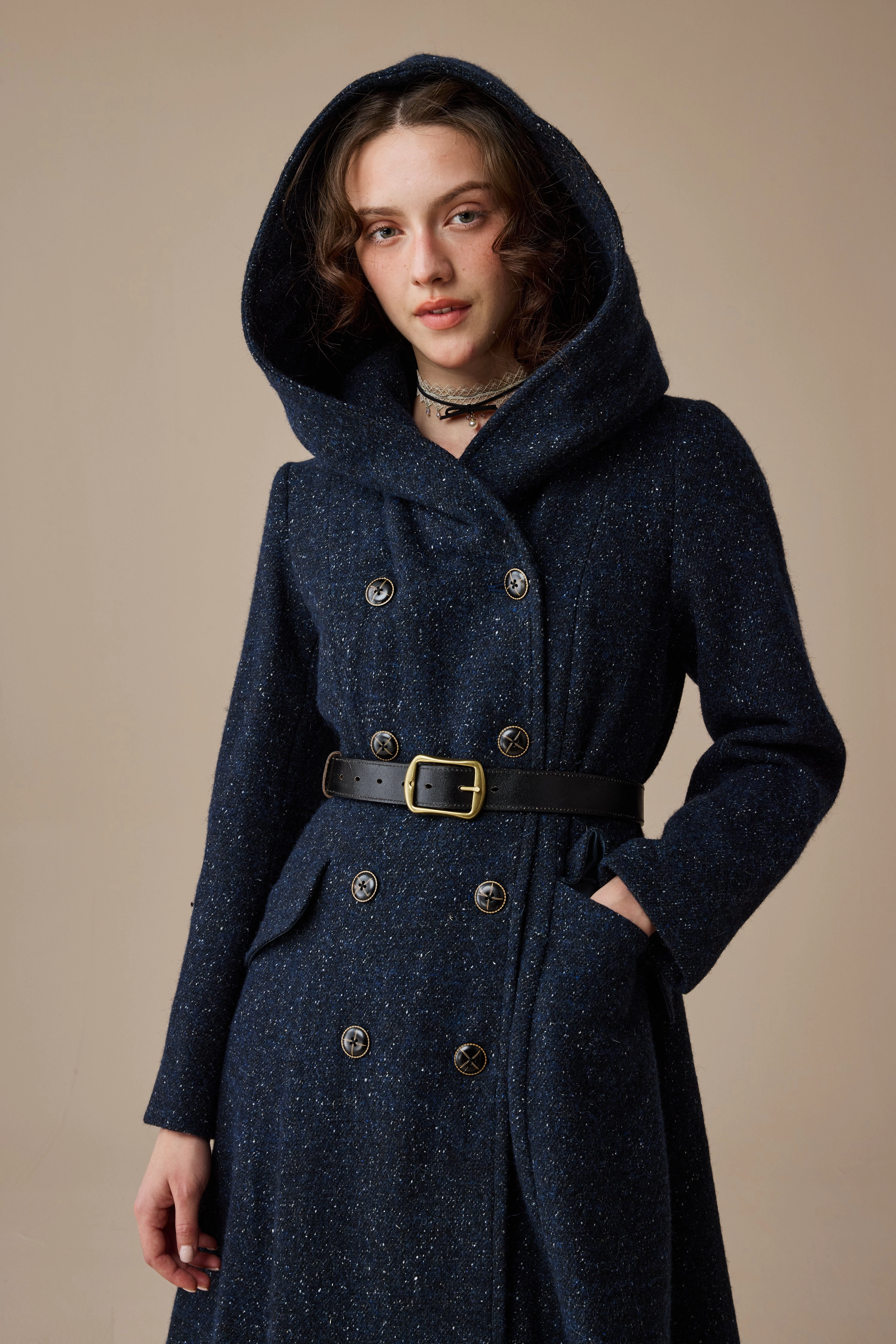 Trista 24 | 100% twill wool hooded coat Odor Resistant Technology Garment Washed Finish