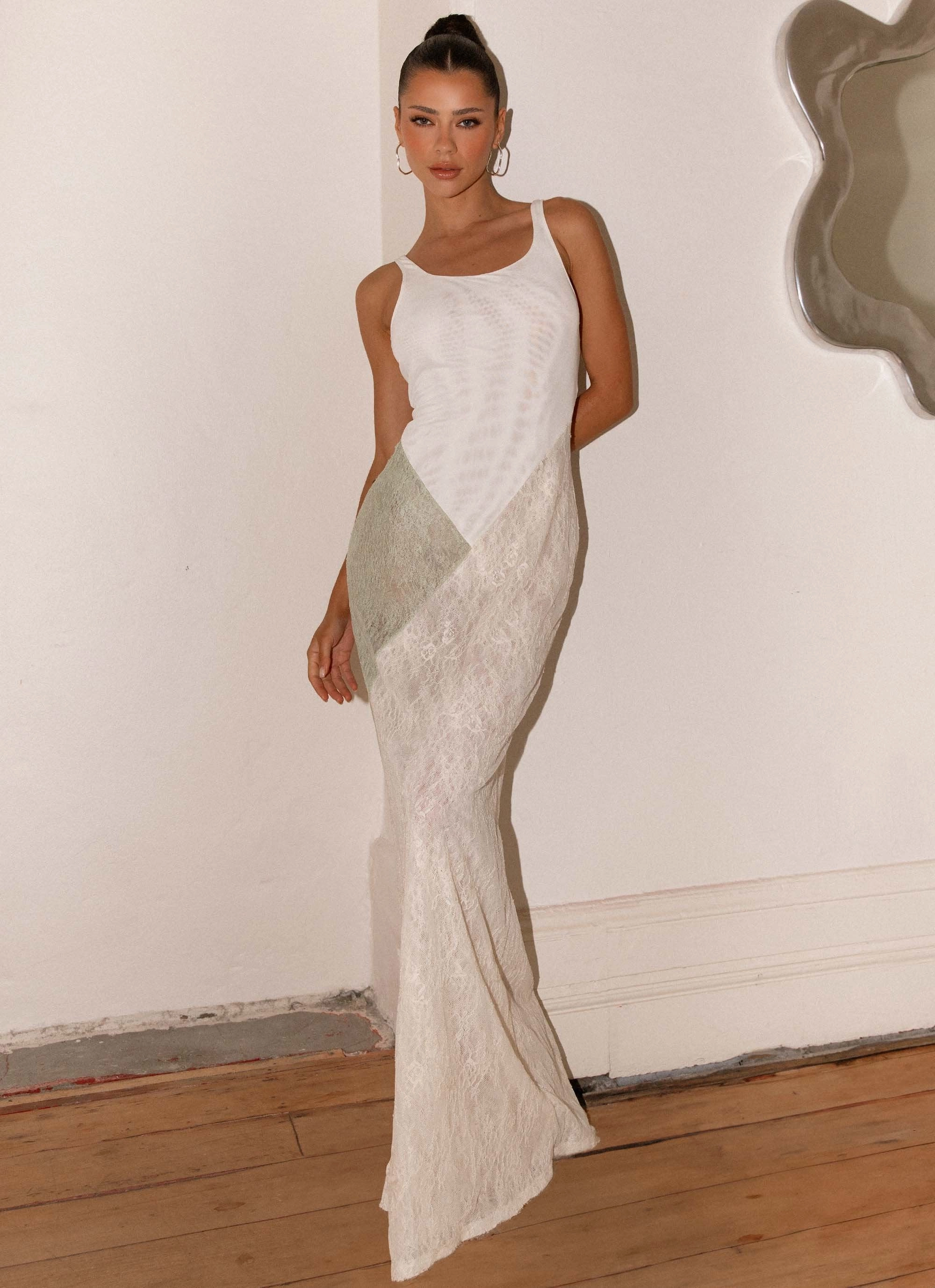 Twilight Dreams Maxi Dress - Ivory Timeless Piece