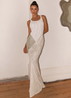 Twilight Dreams Maxi Dress - Ivory Timeless Piece