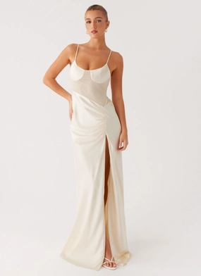 Flattering Shape Rising Sun Maxi Dress - Off White