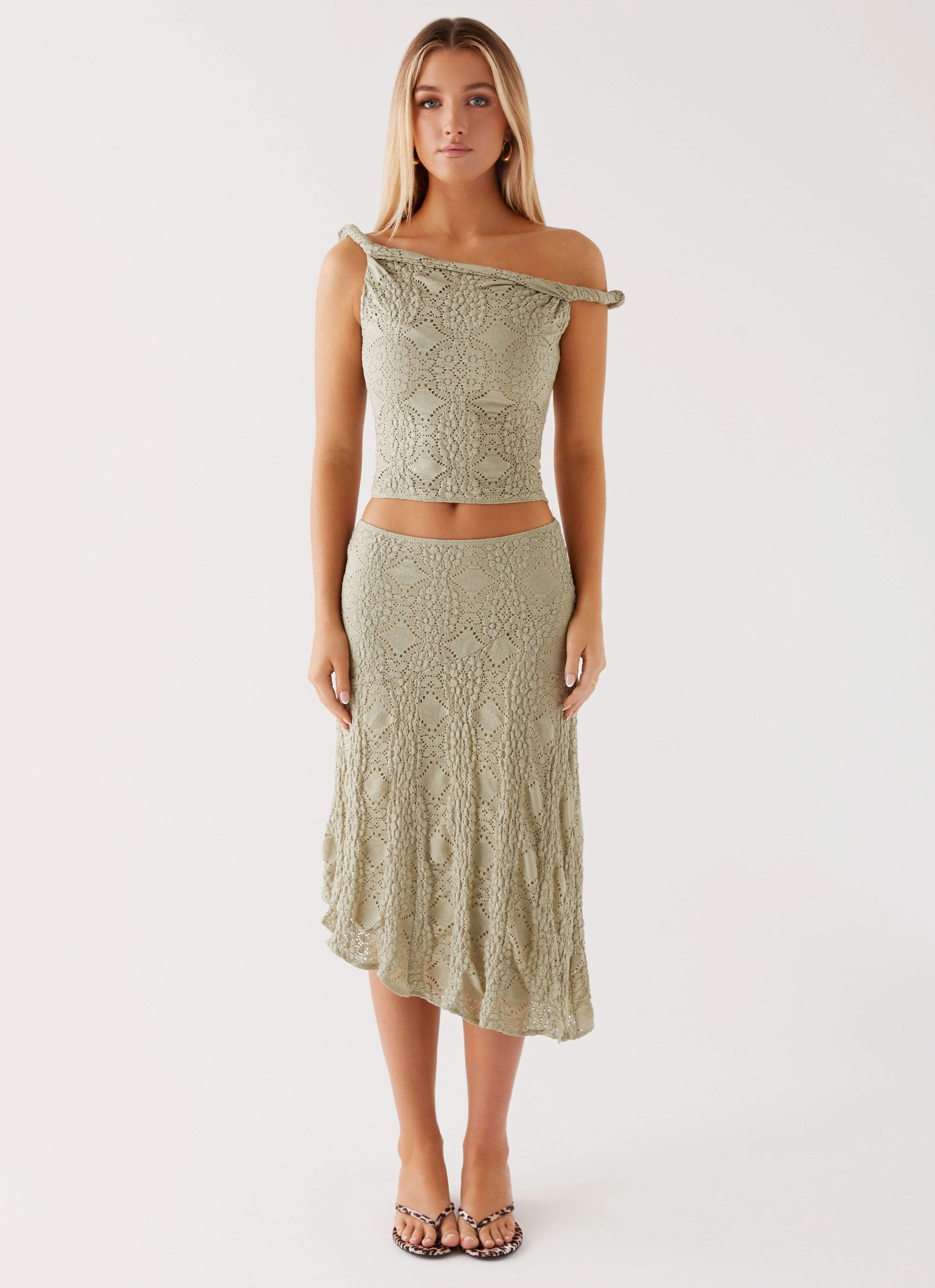 Diamond Sky Midi Skirt - Sage Travel-Ready