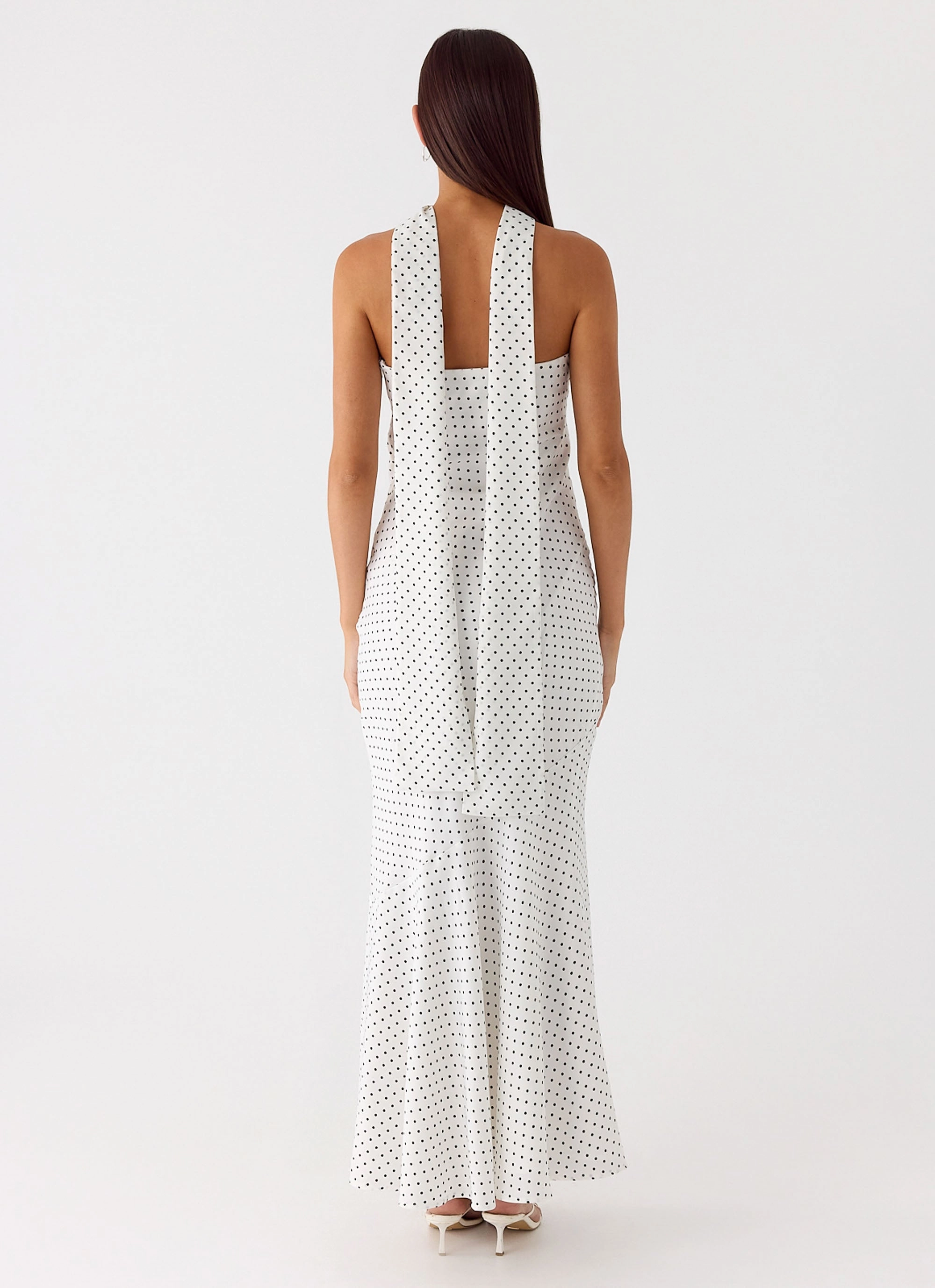 Casual Elegance Minimal Mood Under The Pagoda Maxi Dress - White Polkadot