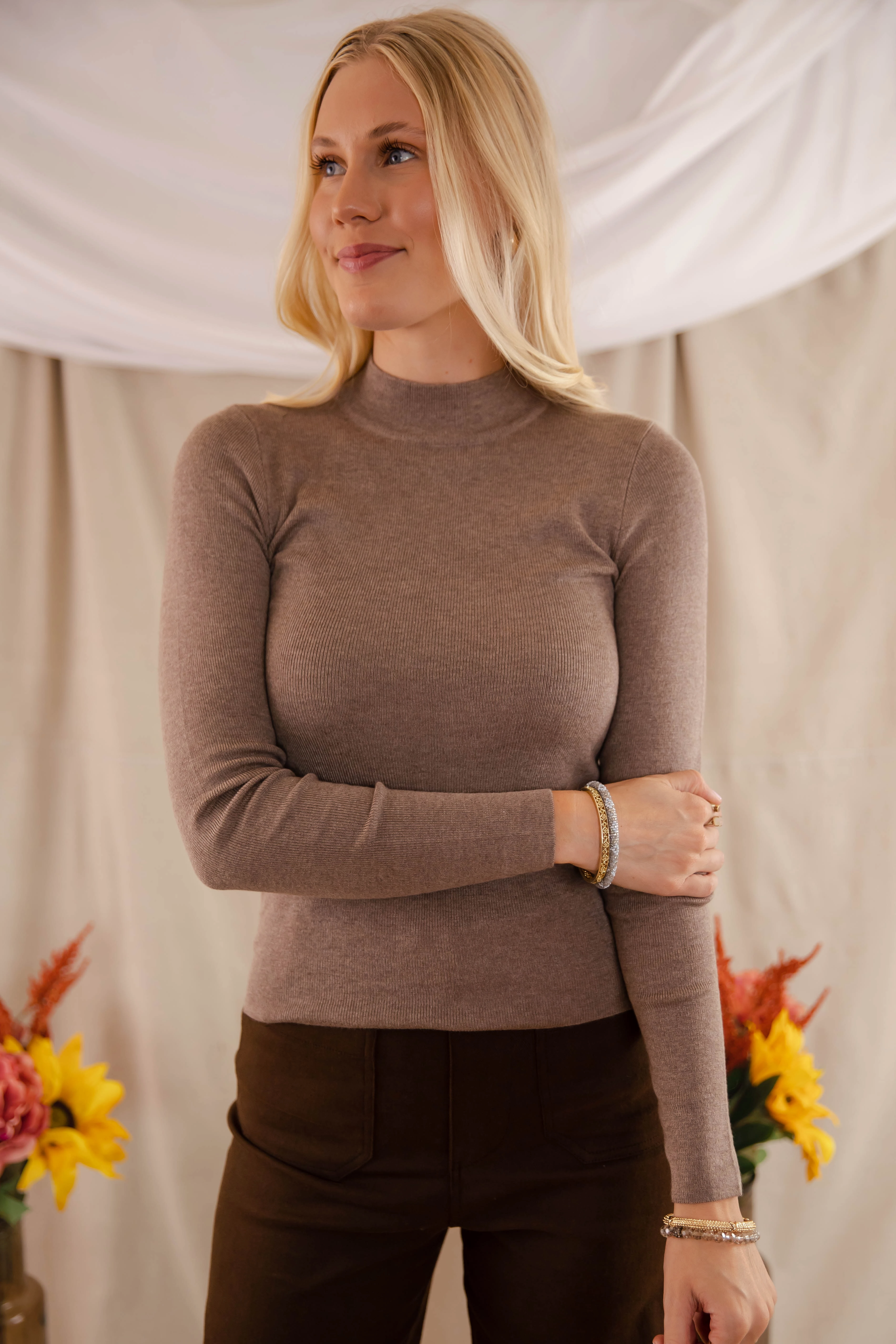 No Iron Fabric OdorResistantTreatment Underneath This Persona Ribbed Top-Mocha