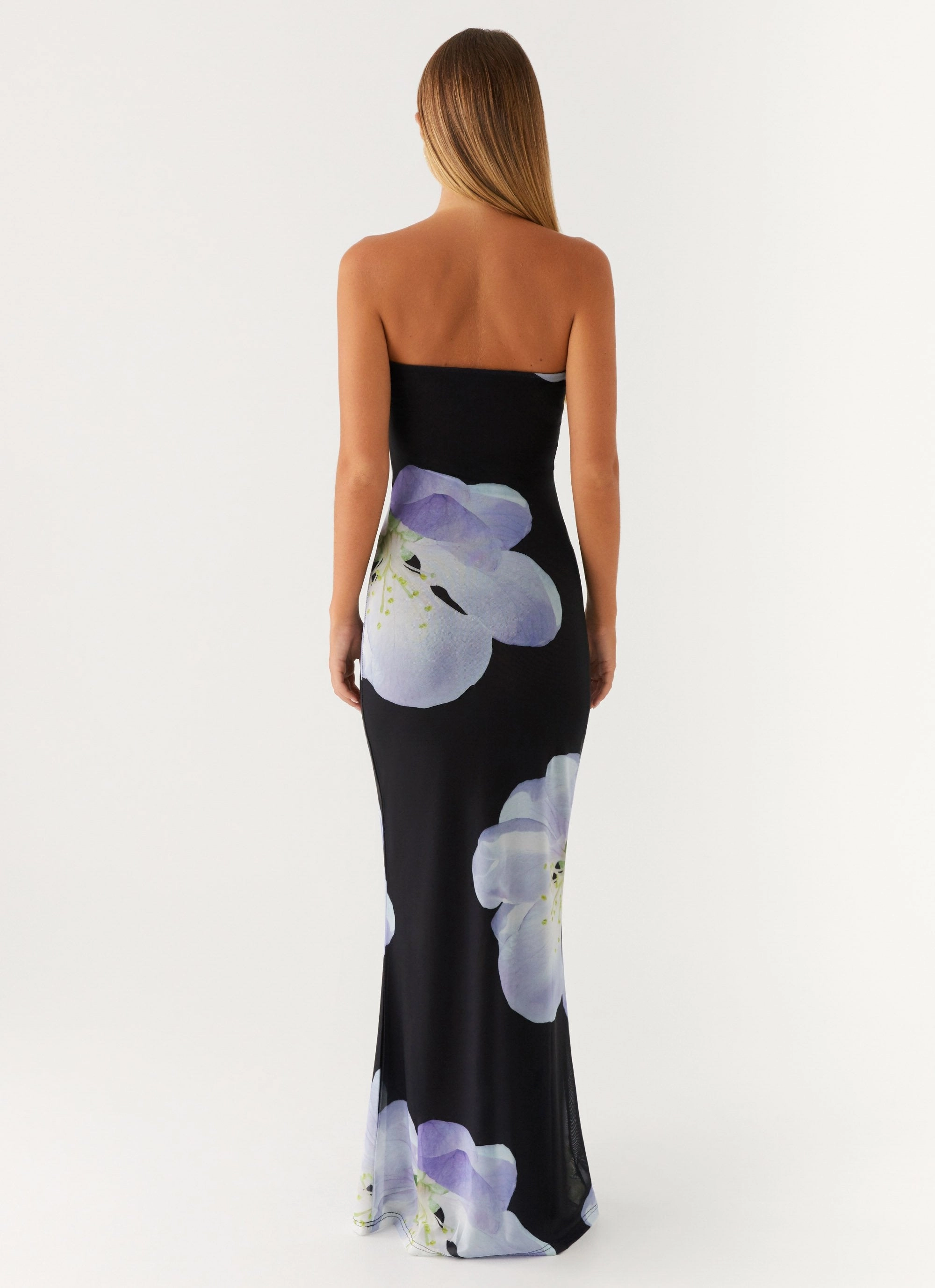 Jorja Maxi Dress - Flower Print Chic Appeal