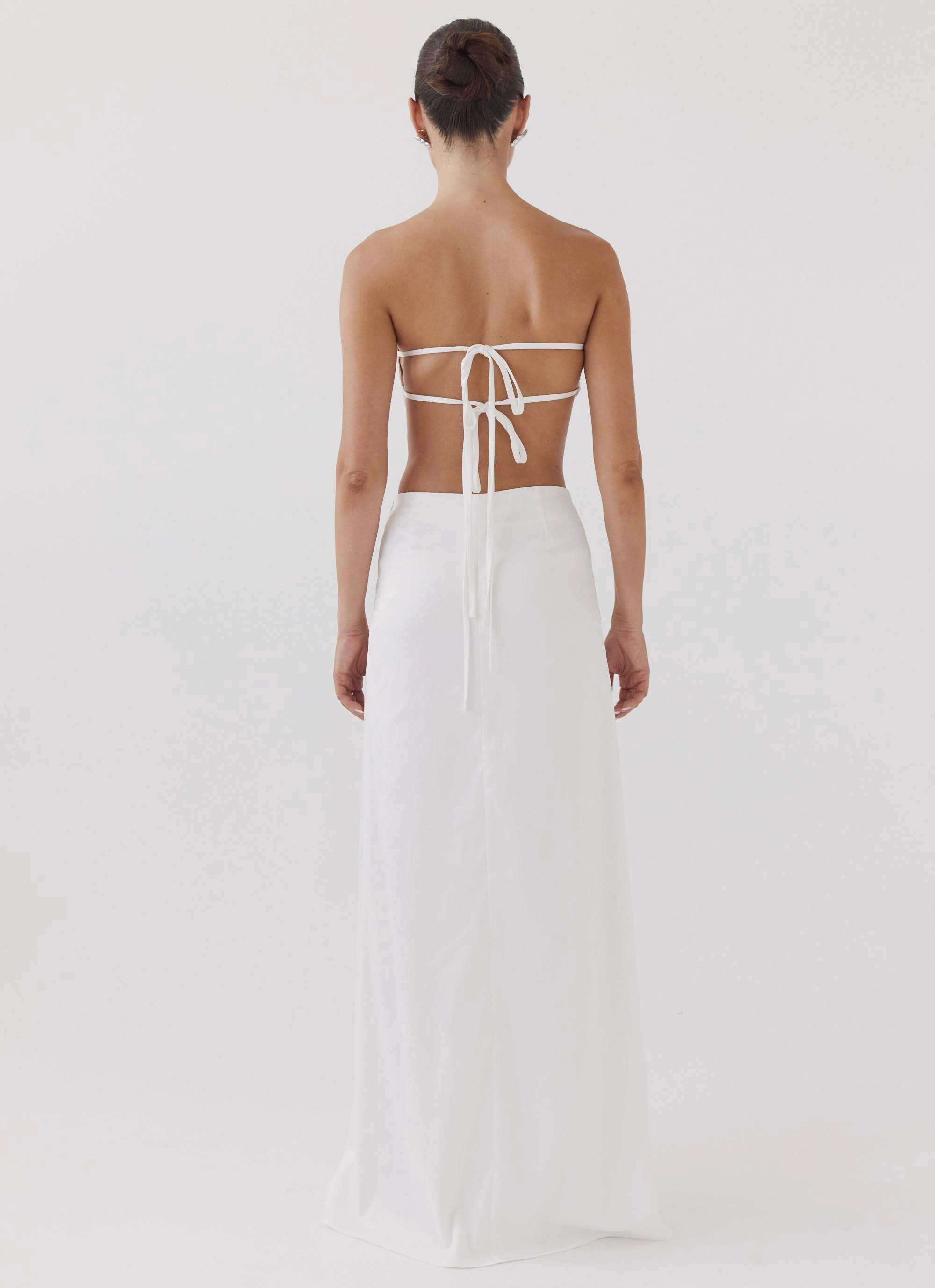FlexibleKneePanels Crescent Light Twist Maxi Skirt - Ivory