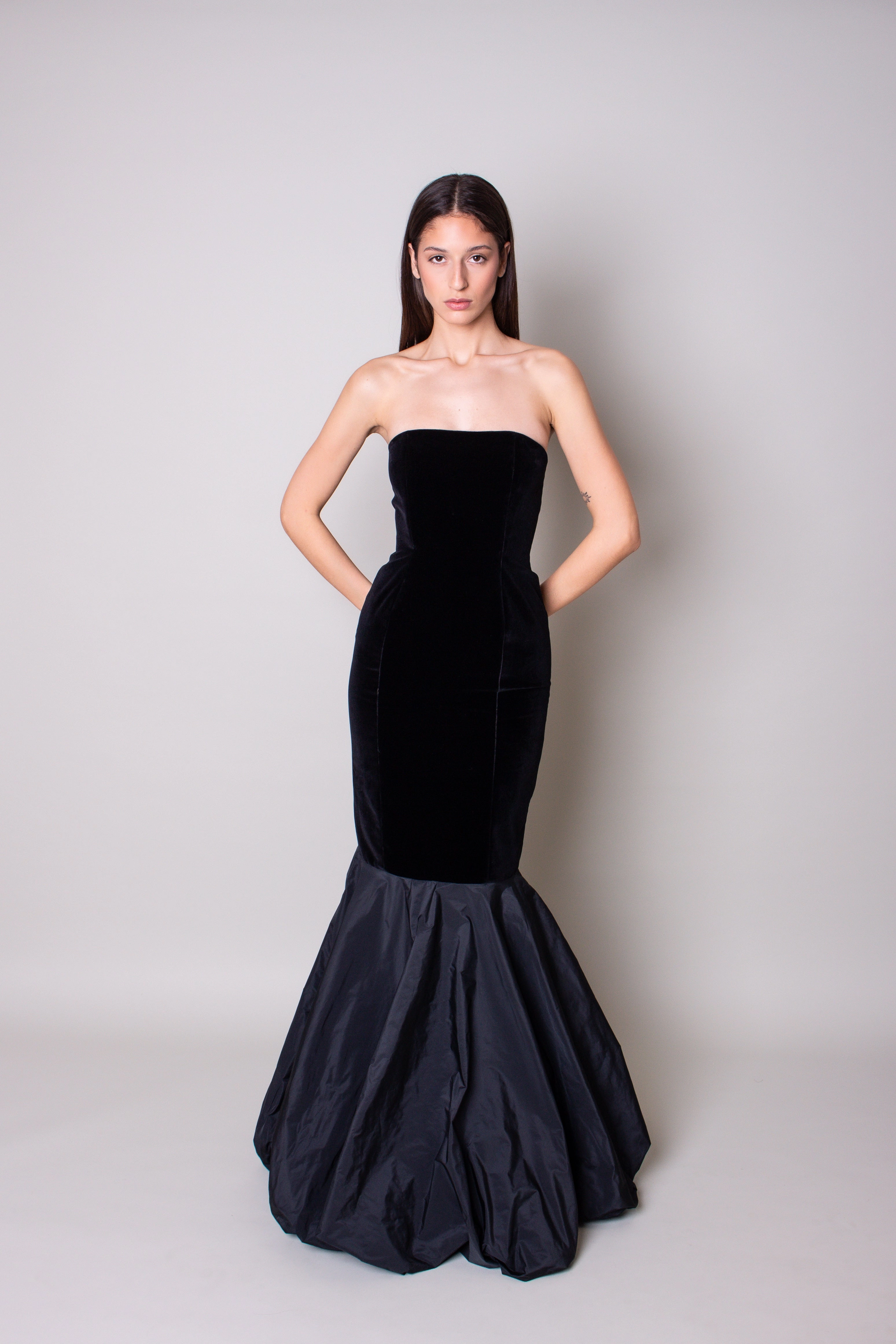 Wedding-Guest Vent Leger Velvet Dress