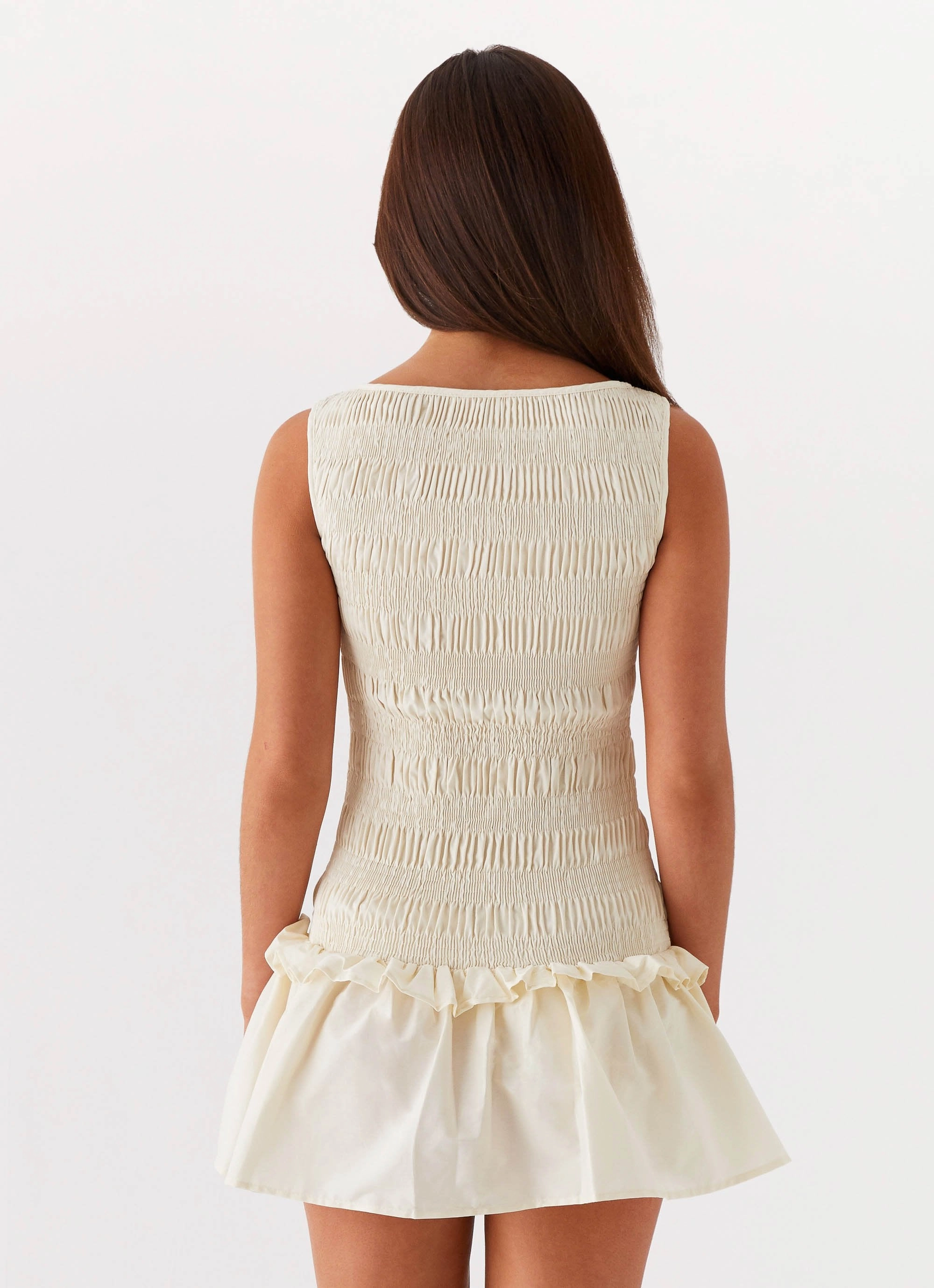 Garden Kisses Shirred Mini Dress - Ivory Sleek Design