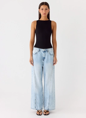 Vincenza Bodysuit - Black Layered Collar Structure