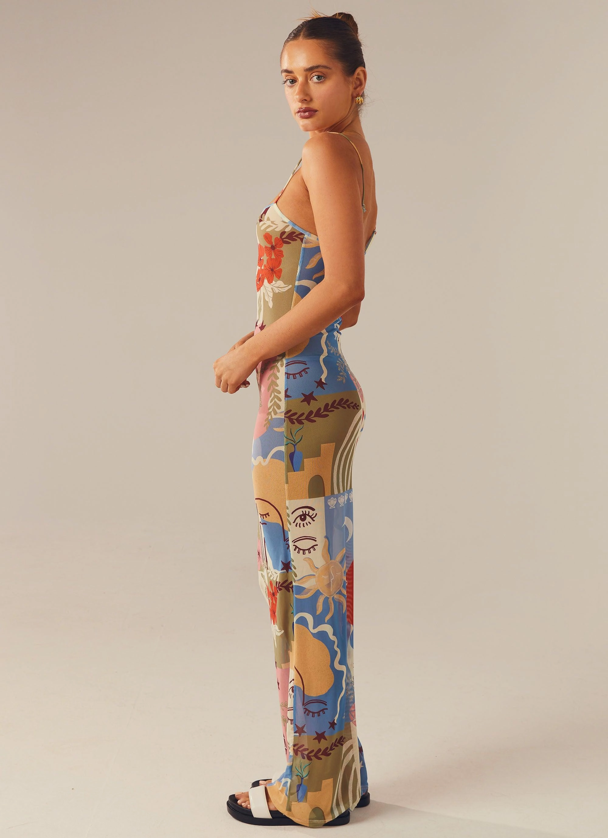 Versatile-Style Wanderlust Maxi Dress - Fantasy Muse