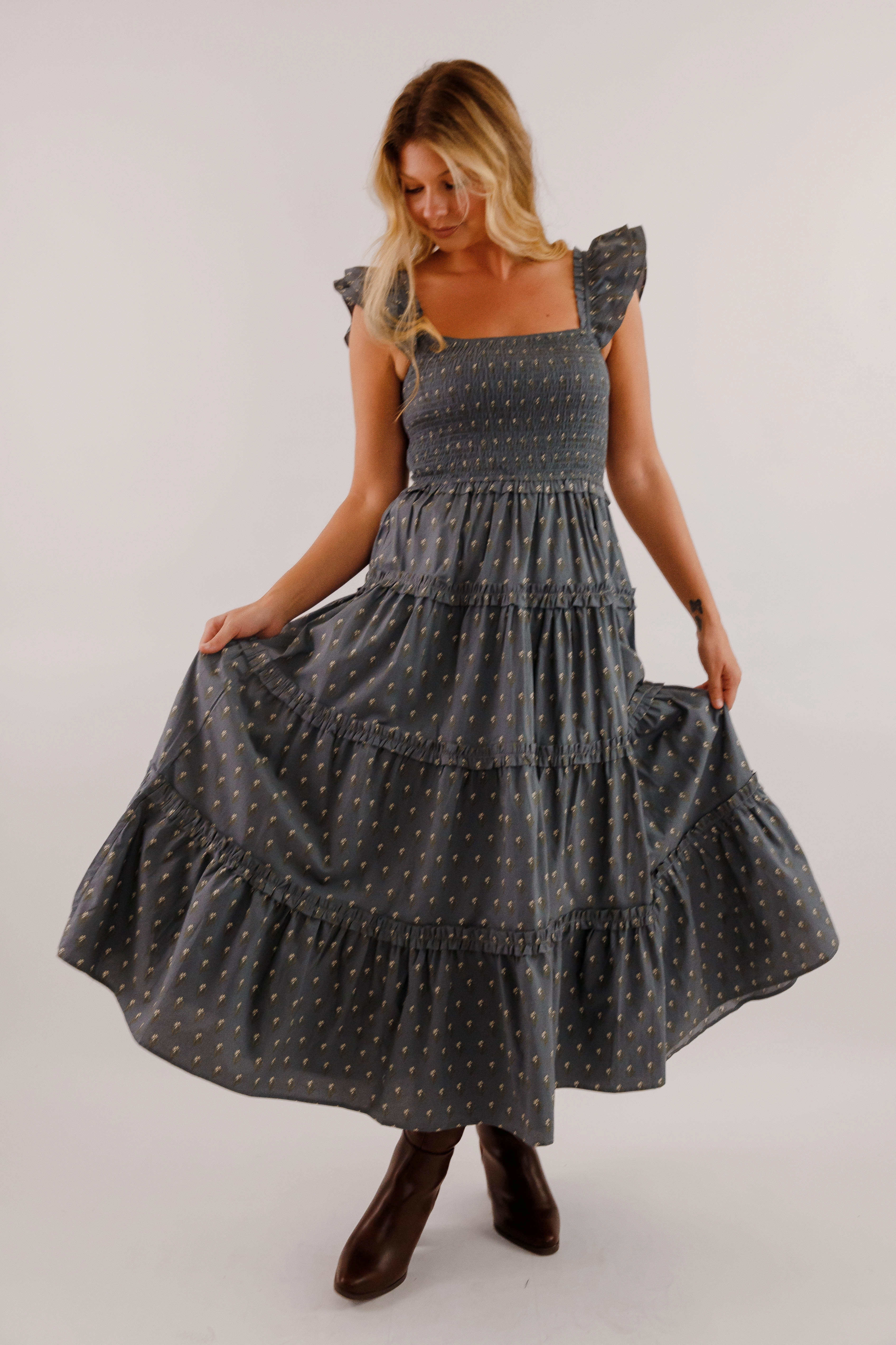 Trust Me On This Midi Dress Ankle-length Petite Chic