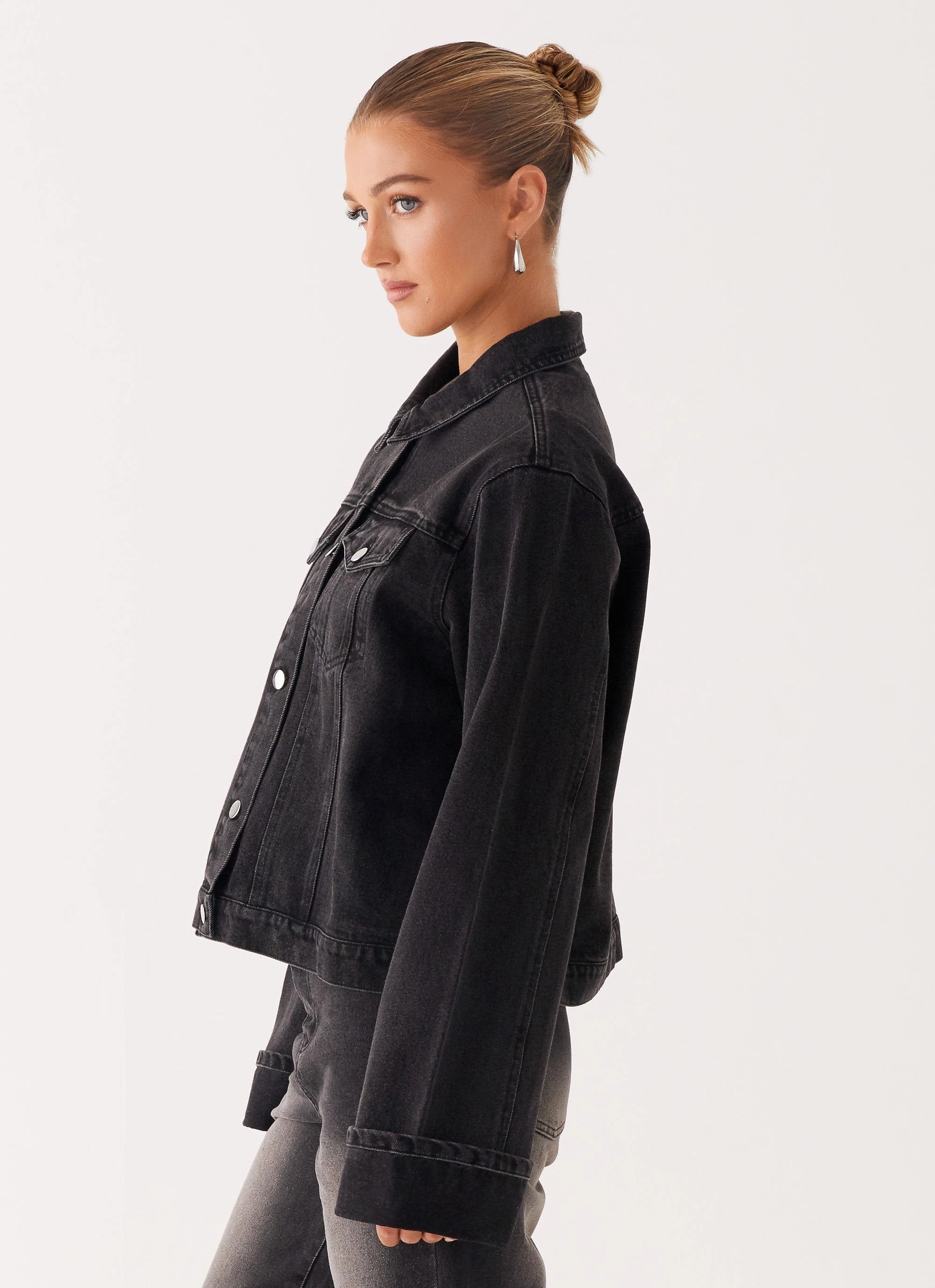 Ultraviolet Protection Factor Back Again Oversized Denim Jacket - Charcoal Wash