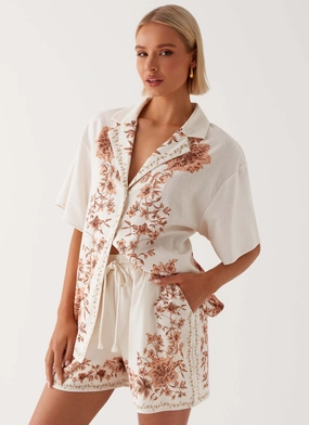Non Chafing Neckline Soft Weather Wear Dreamy Days Linen High Waisted Shorts - Ivory