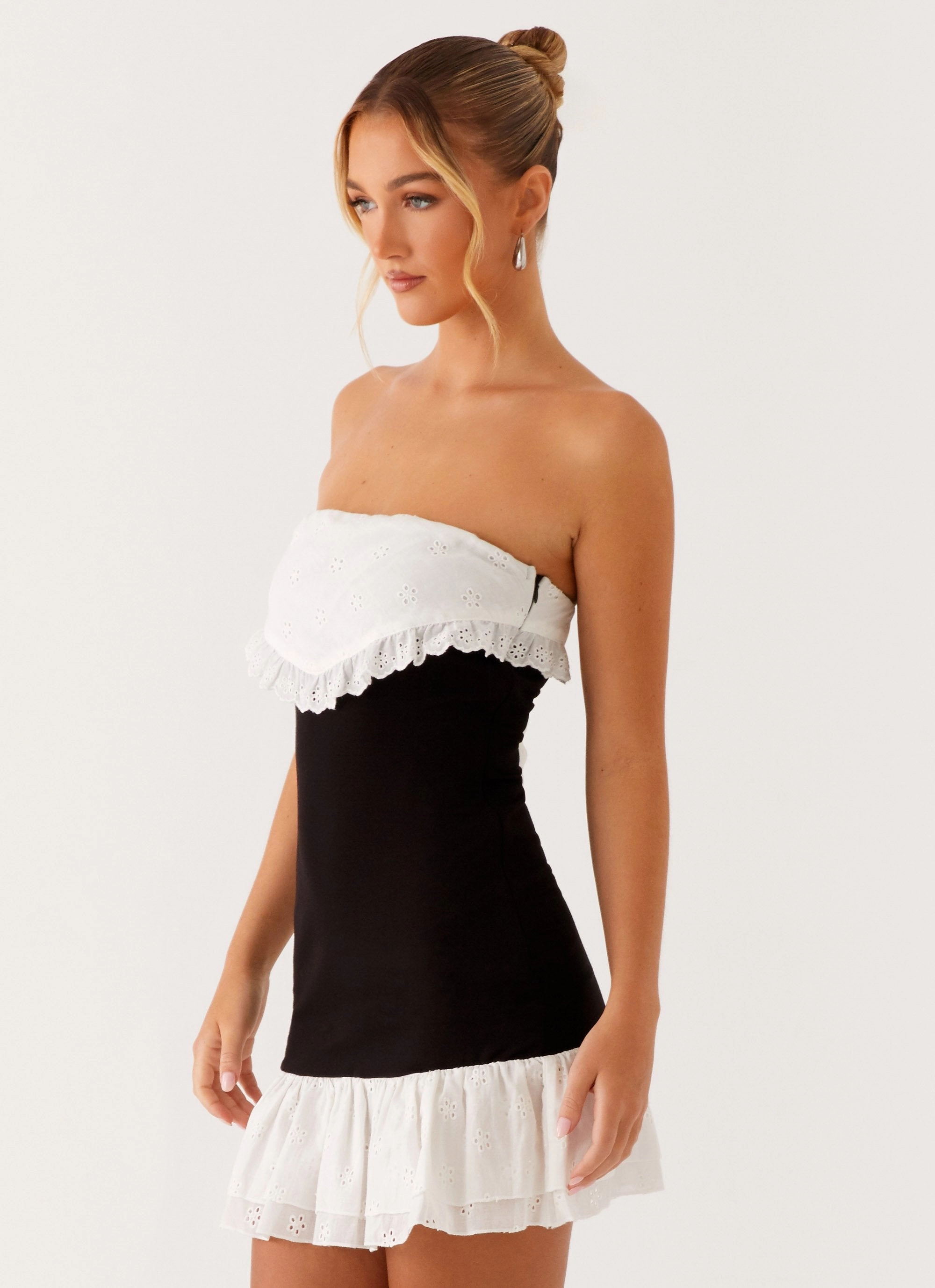 Mood Look Fran Broderie Mini Dress - Black