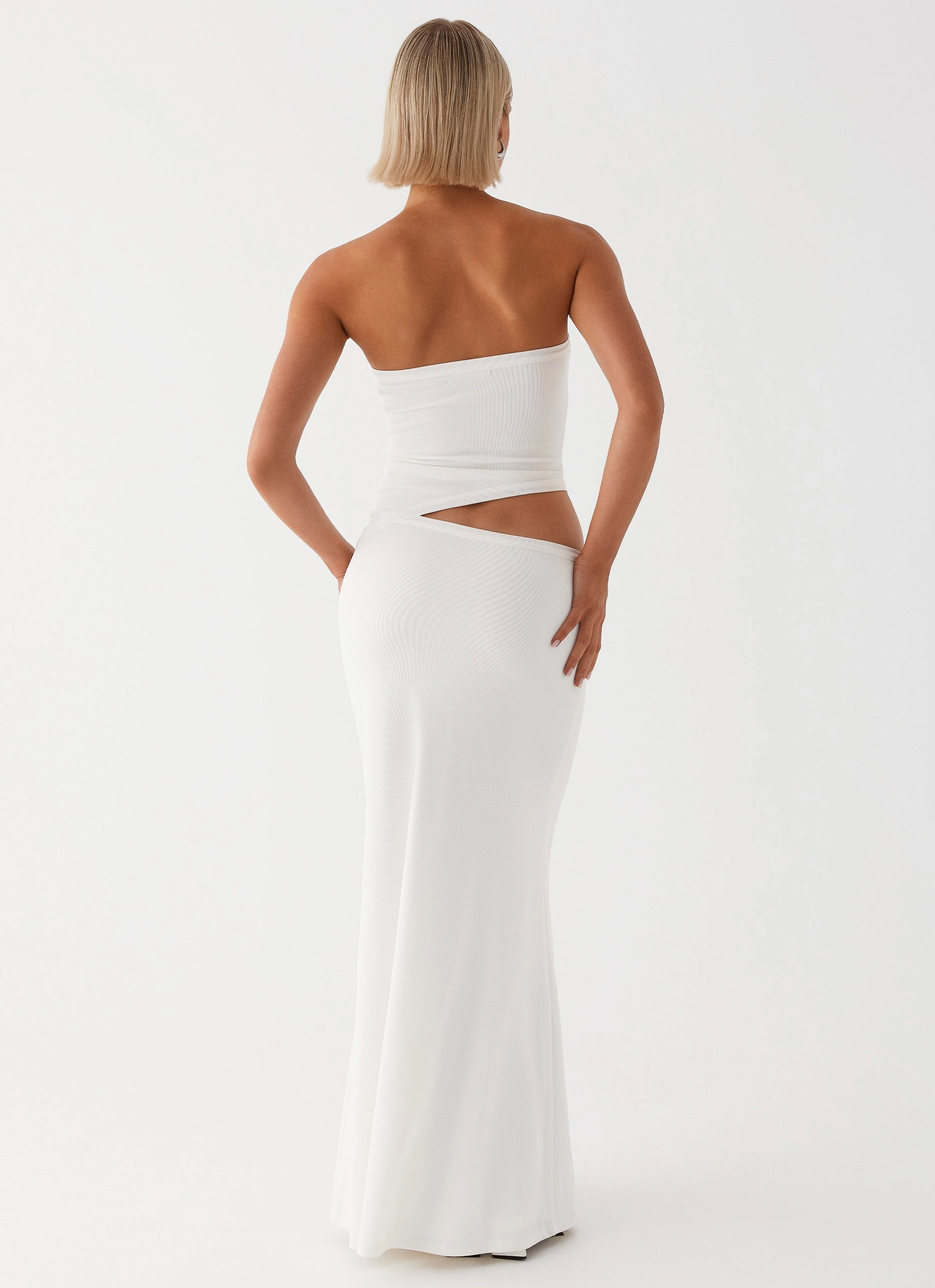 Party Floral Wild Roses Maxi Dress - White