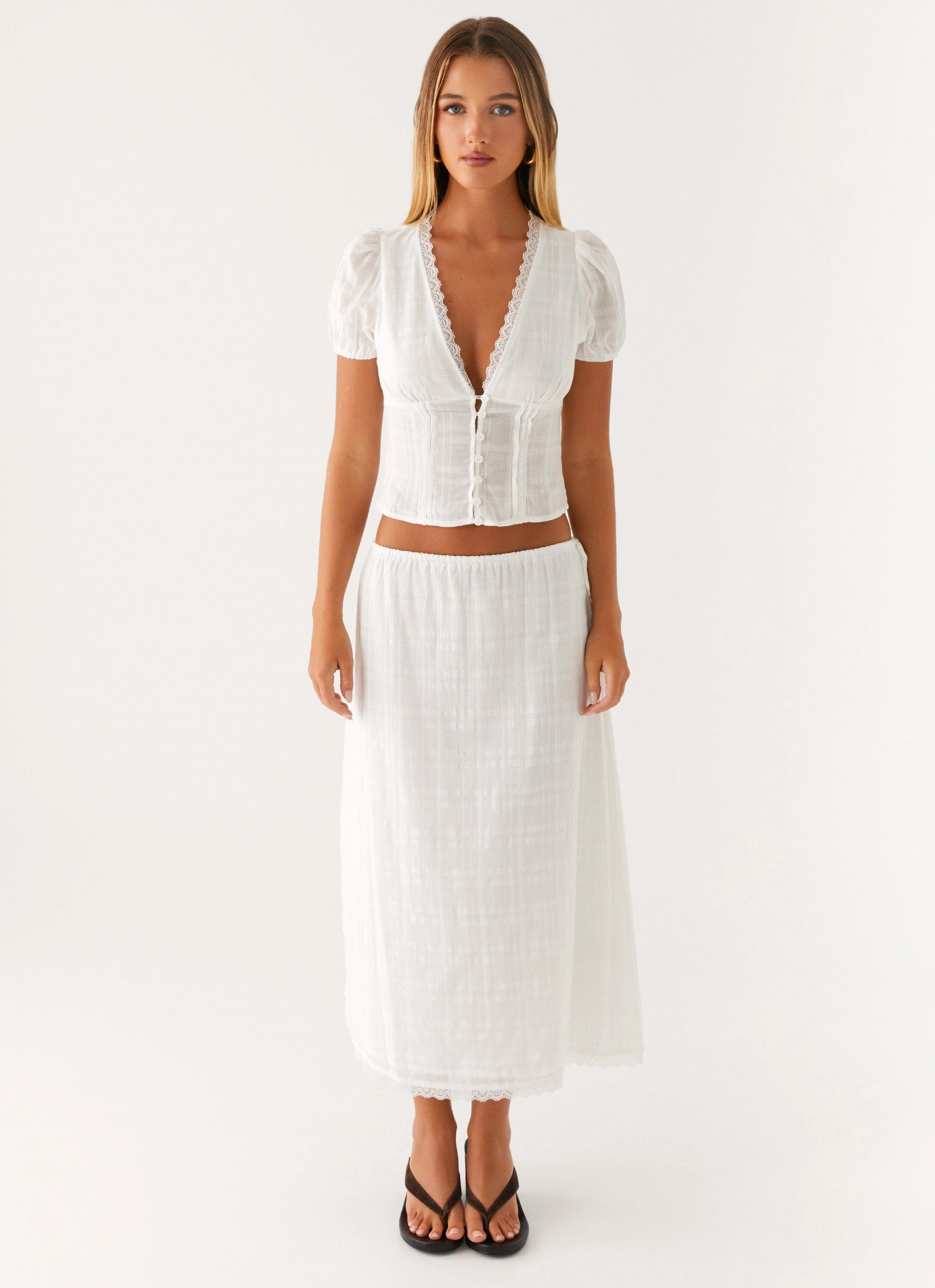 Stretchable Comfortable Leg Sweet Lullaby Midi Skirt - White