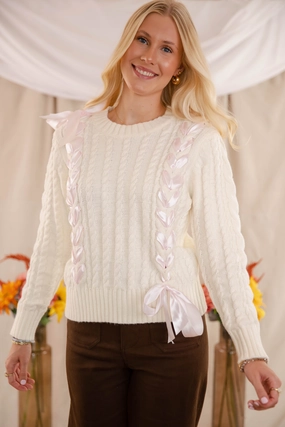 Tied To You Ribbon Sweater NonFadeFinish ThermalLining