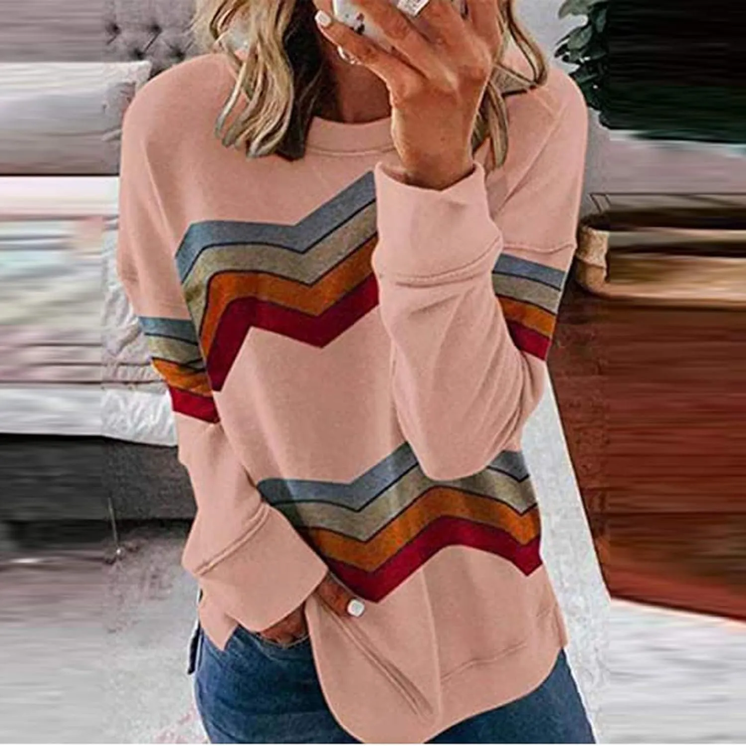 Women Casual Crewneck Sweatshirts Plus Size Long Sleeve Color Block Side Split Lightweight Loose Pullover Blouse Tops