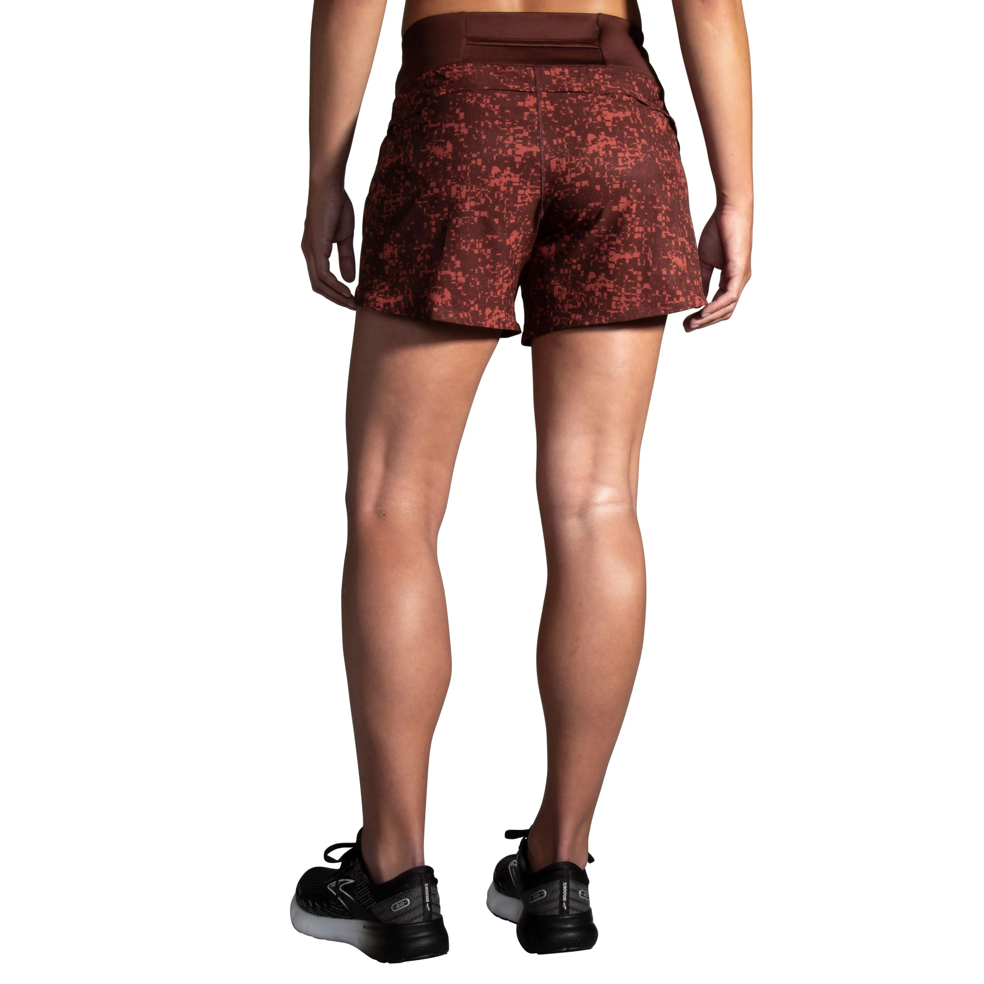 Women's Brooks Chaser 5" Short - 221465-299