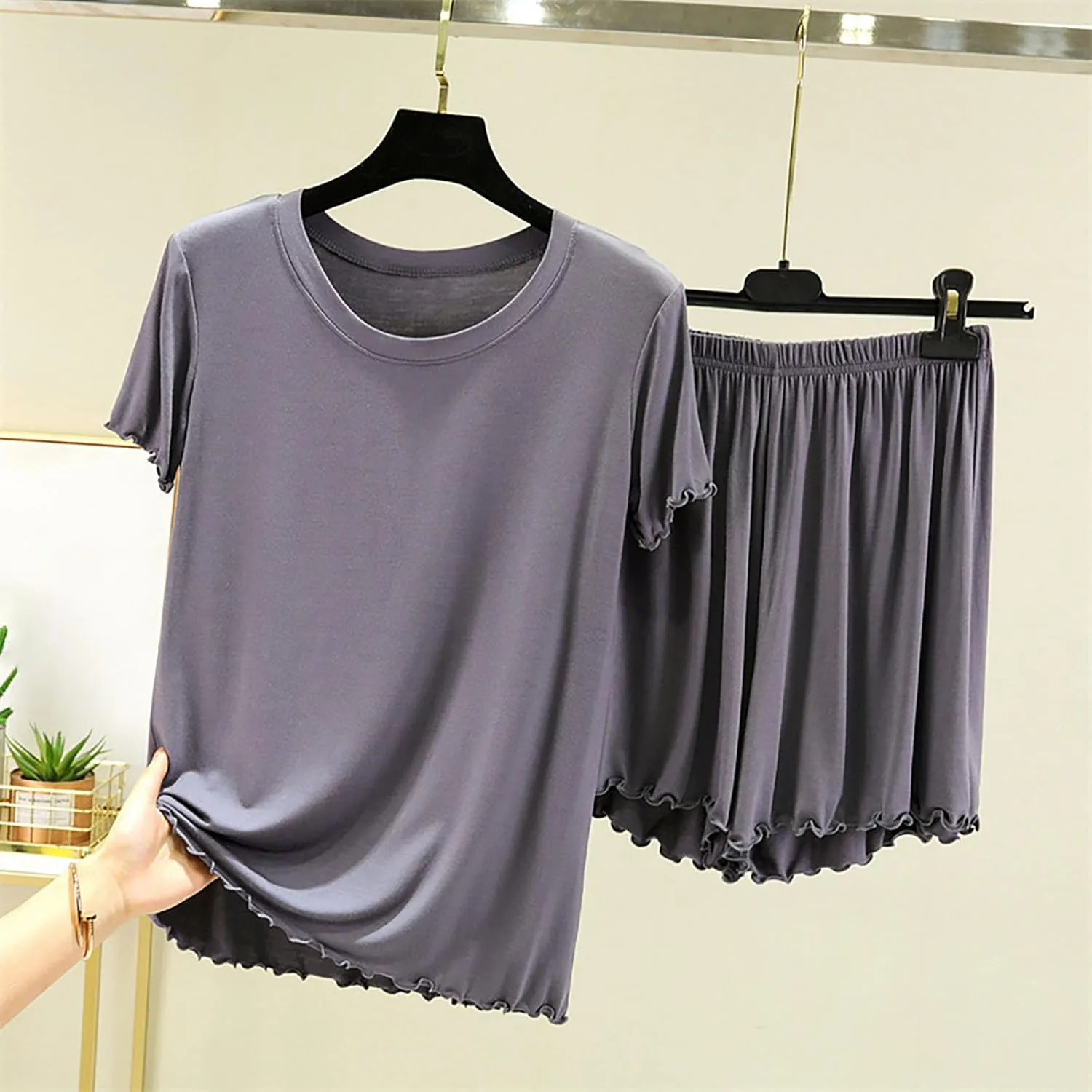 Womens Pajama Sets Short Sleeve Crewneck Tops and Shorts Soft Comfy Lounge Set 2 Piece Outfits Loungewear Sweatsuit