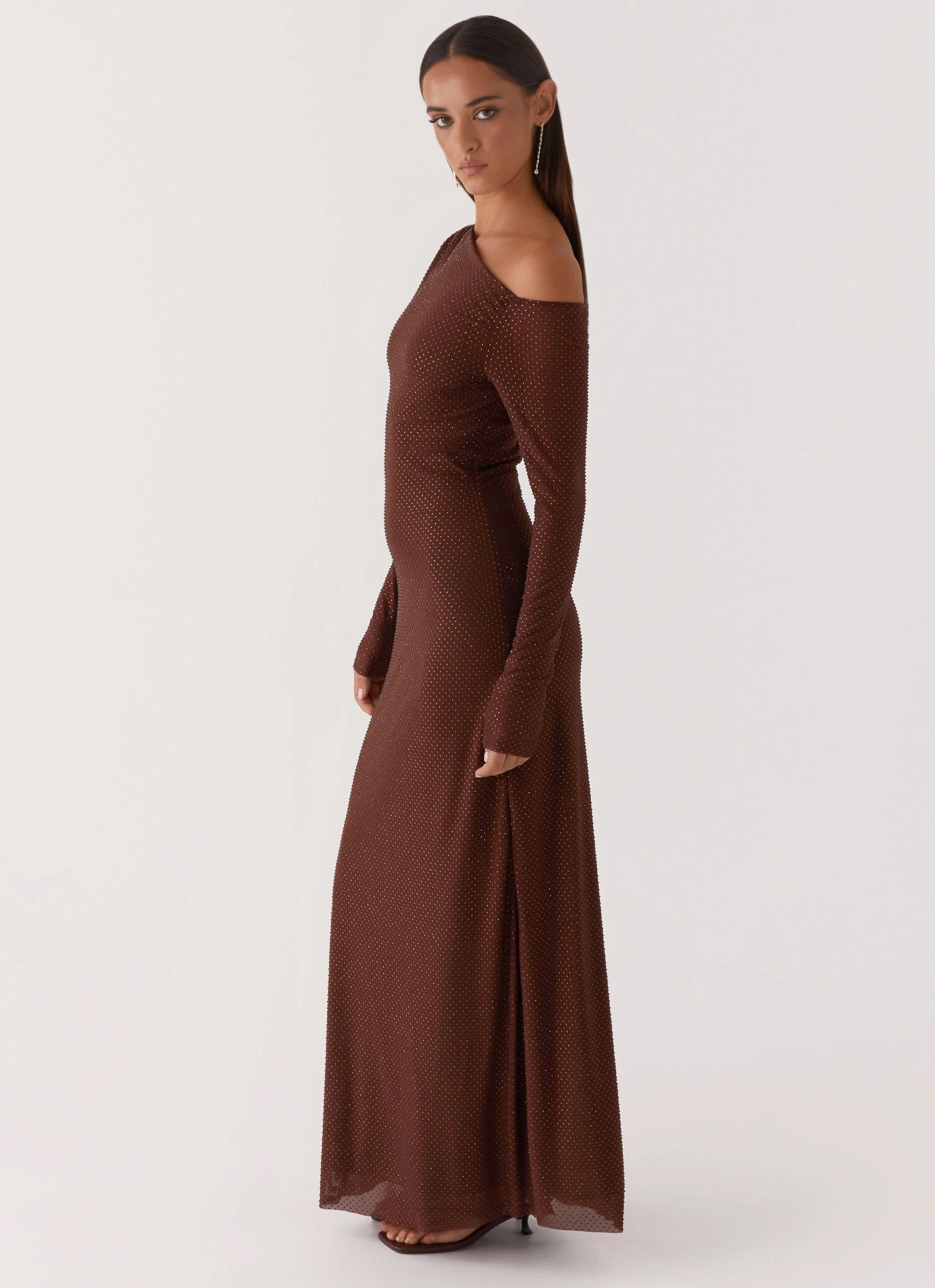 Oriana Sequin Maxi Dress - Chocolate Smile Soft Balanced Look