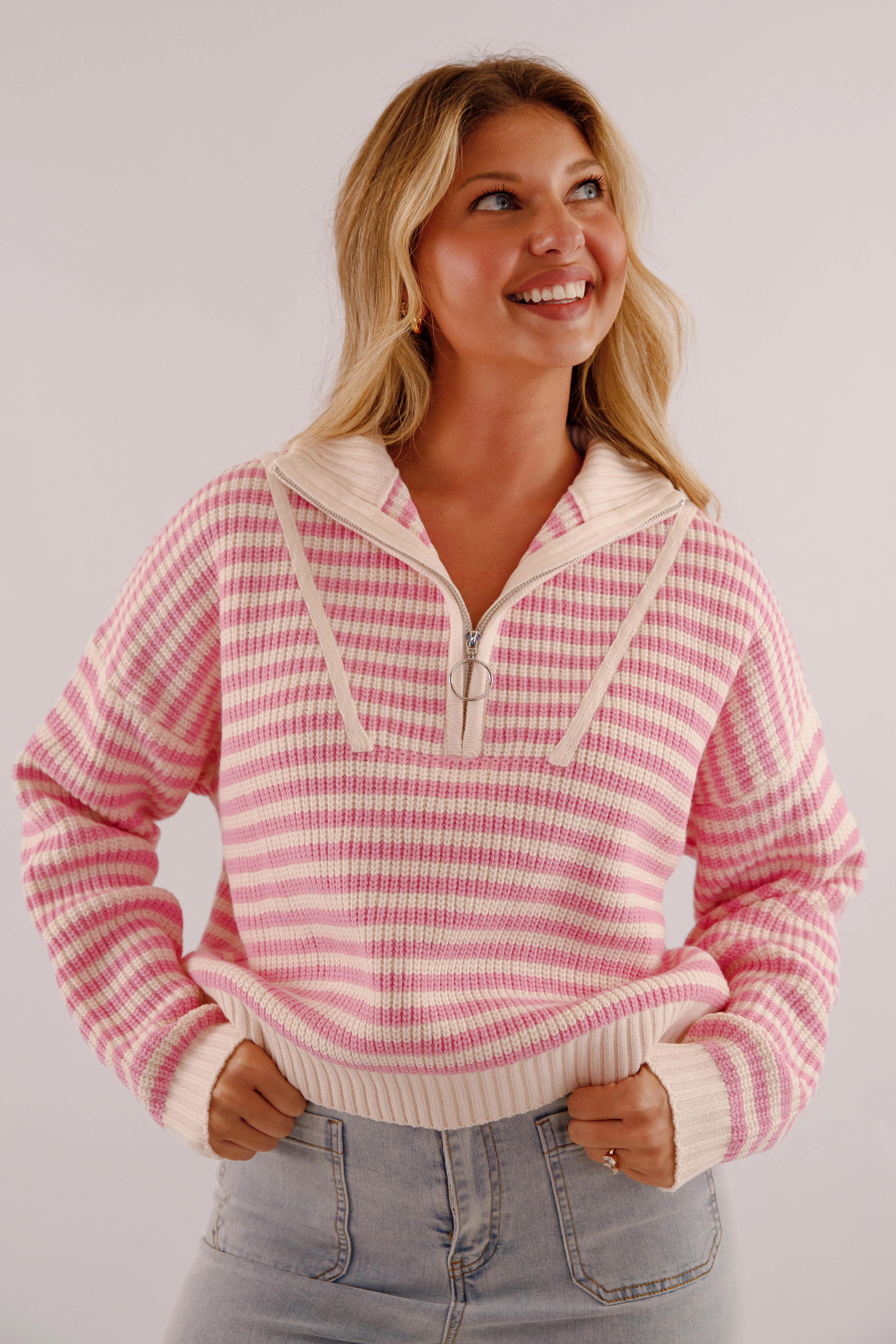 MoistureWicking Material Ergonomic Cut Giving Compliments Pullover Sweater-Pink