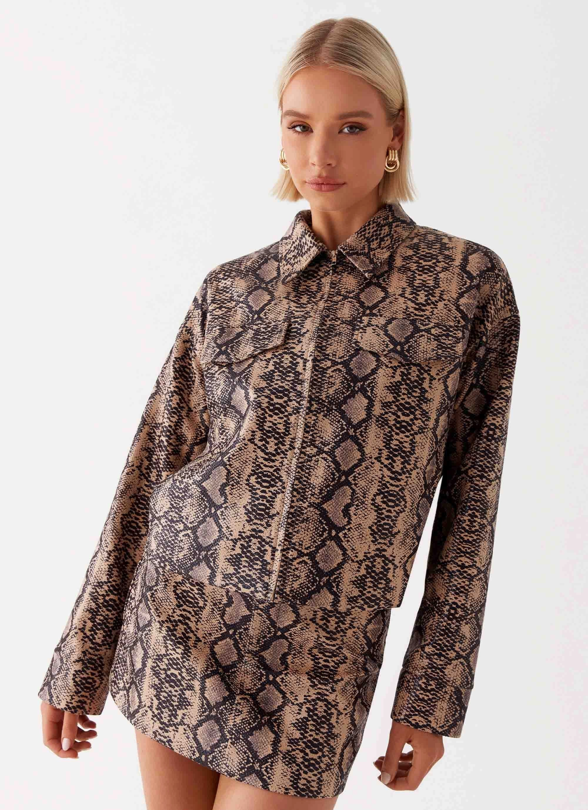 Classic Urban Wear Insulated Padding Bethany Oversized Jacket - Snake
